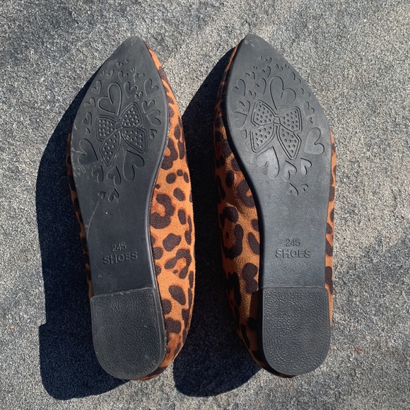 Maiernisi Jessi Pointy Leopard Flats 38 EUC Size 8 - Picture 5 of 8
